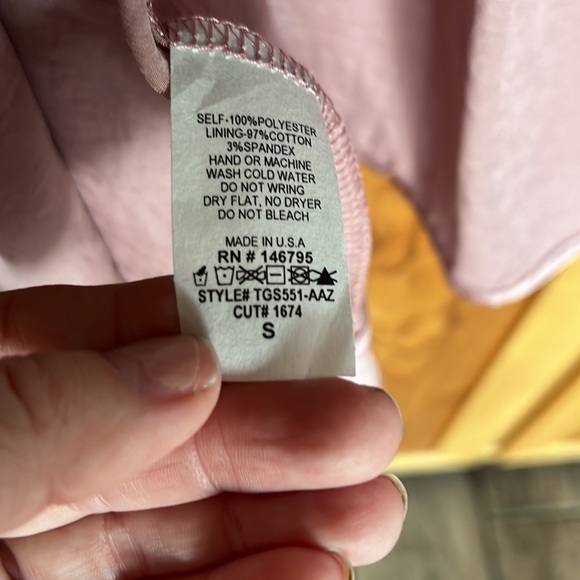 Beautiful off shoulder bustier top - Picture 7 of 8